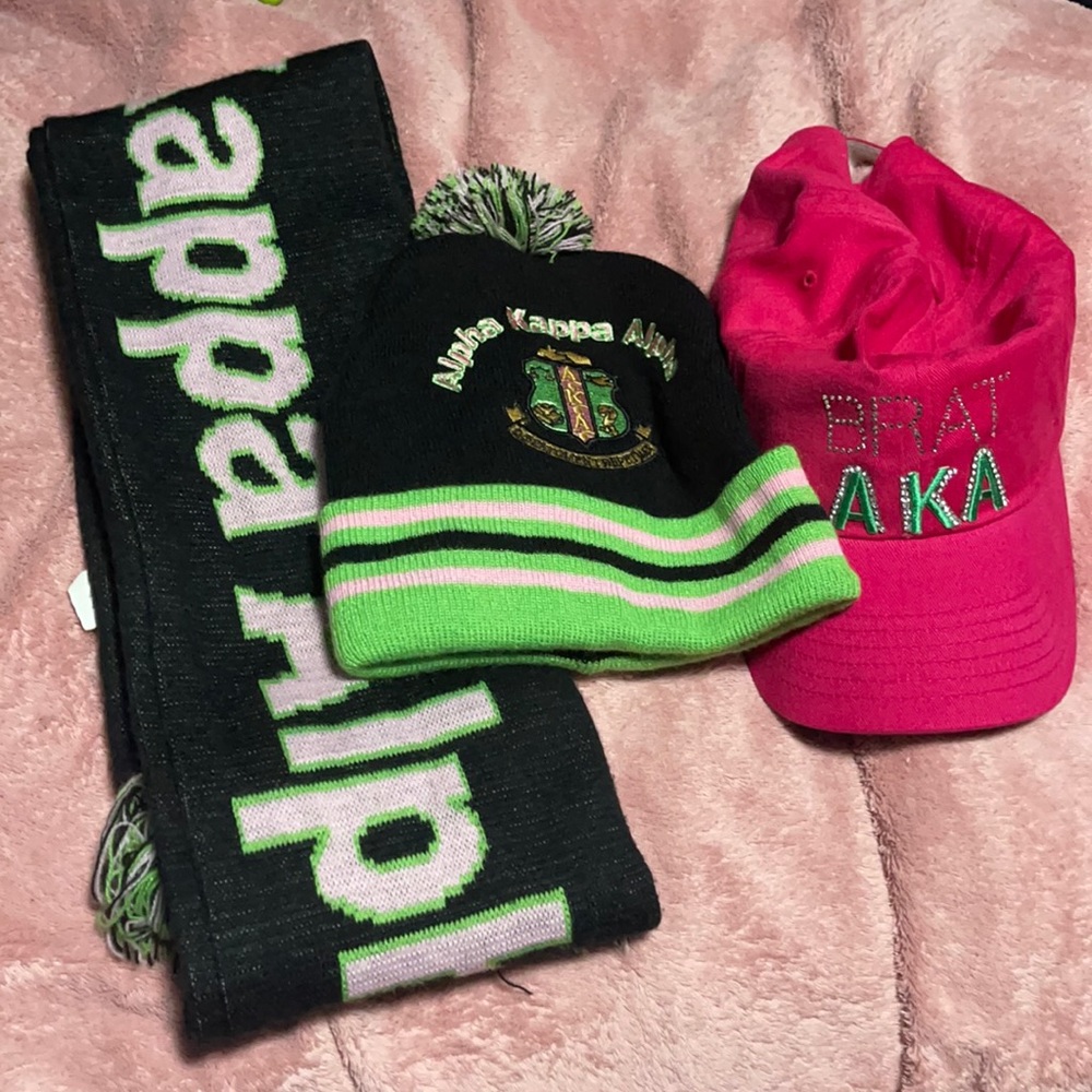 Alpha Kappa Alpha hat and scarf bundle